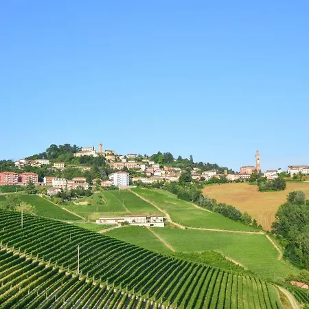 Nice In Monforte Dalba With Wifi 別荘